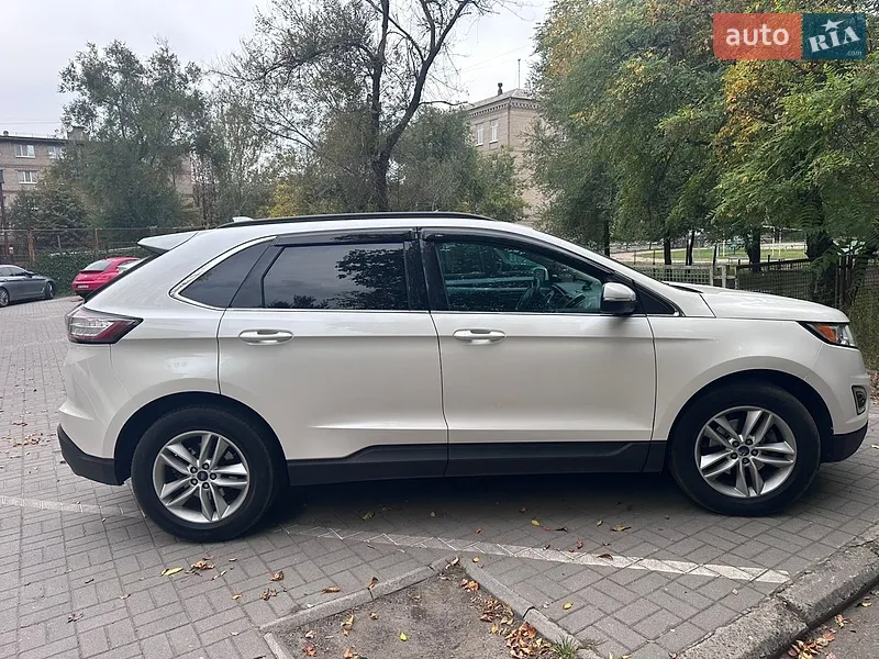 Ford Edge 2015