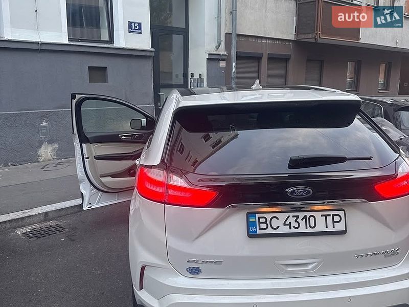 Внедорожник / Кроссовер Ford Edge 2018 в Шептицькому