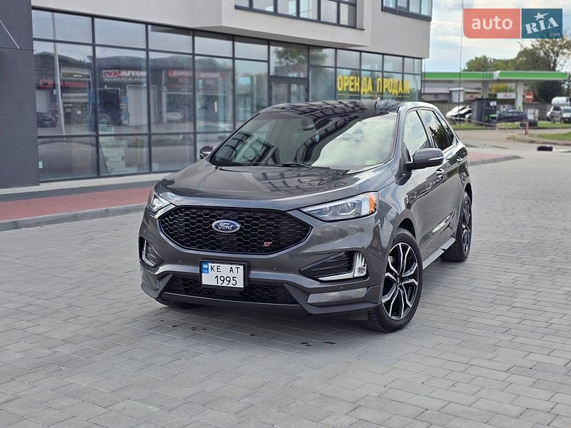 Внедорожник / Кроссовер Ford Edge 2018 в Ивано-Франковске