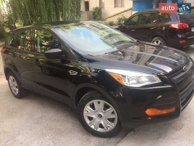 Внедорожник / Кроссовер Ford Escape 2012 в Сумах