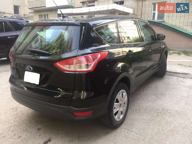 Внедорожник / Кроссовер Ford Escape 2012 в Сумах