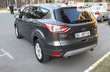 Внедорожник / Кроссовер Ford Escape 2015 в Киеве