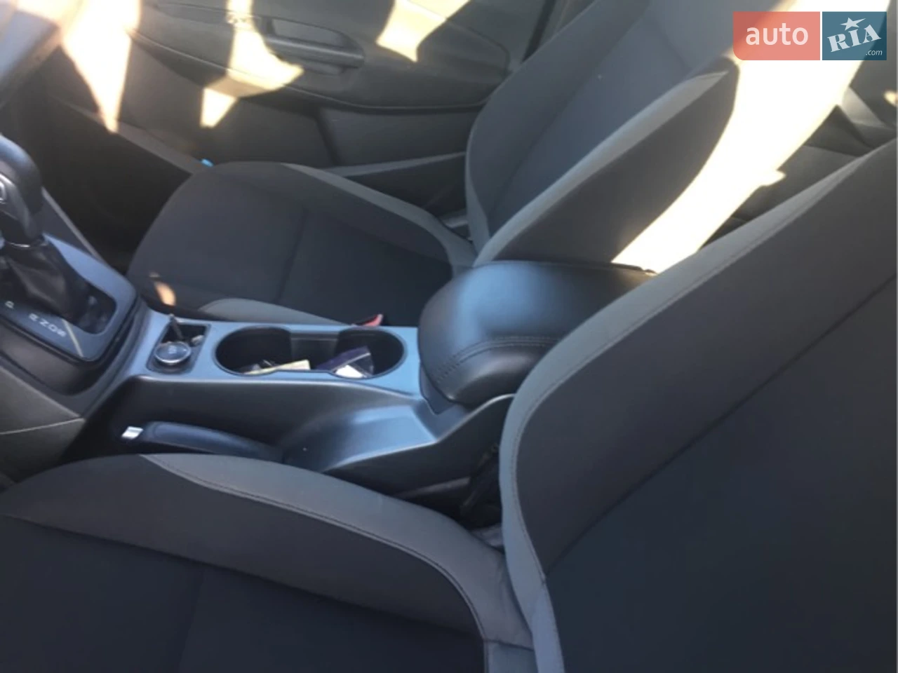 2012 Ford Escape - мініатюра 16