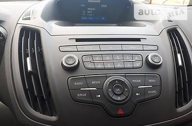 Внедорожник / Кроссовер Ford Escape 2016 в 