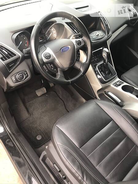 Позашляховик / Кросовер Ford Escape 2013 в Одесі
