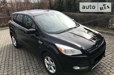 Позашляховик / Кросовер Ford Escape 2013 в 