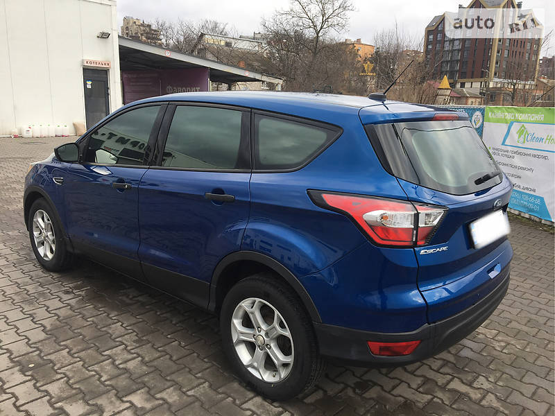 Позашляховик / Кросовер Ford Escape 2017 в Вінниці
