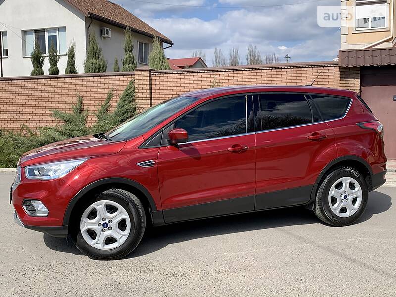 Позашляховик / Кросовер Ford Escape 2016 в Дніпрі фото 40 Позашляховик / Кросовер Ford Escape 2016 в Дніпрі