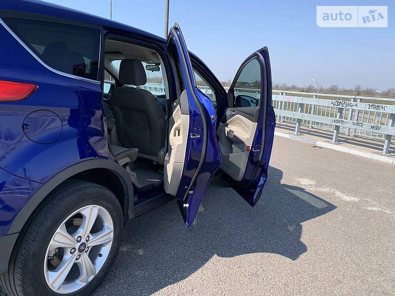 Позашляховик / Кросовер Ford Escape 2015 в Запоріжжі фото 21 Позашляховик / Кросовер Ford Escape 2015 в Запоріжжі