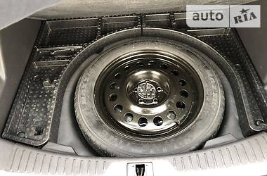 Позашляховик / Кросовер Ford Escape 2014 в 