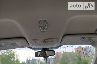 Позашляховик / Кросовер Ford Escape 2013 в 