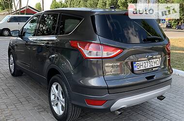 Внедорожник / Кроссовер Ford Escape 2015 в Одессе