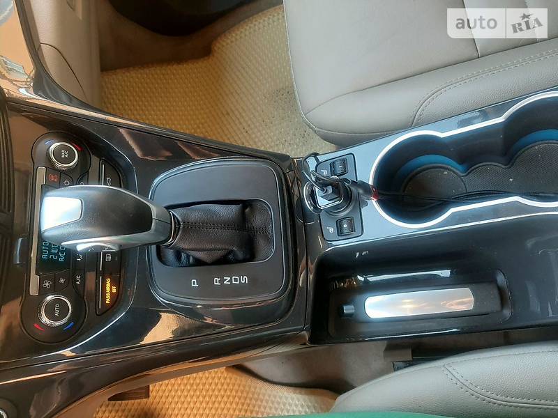 Позашляховик / Кросовер Ford Escape 2015 в Хмельницькому