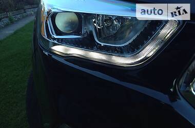 Позашляховик / Кросовер Ford Escape 2017 в 
