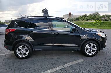 Внедорожник / Кроссовер Ford Escape 2012 в Стрые