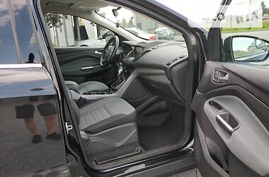 Внедорожник / Кроссовер Ford Escape 2012 в Стрые