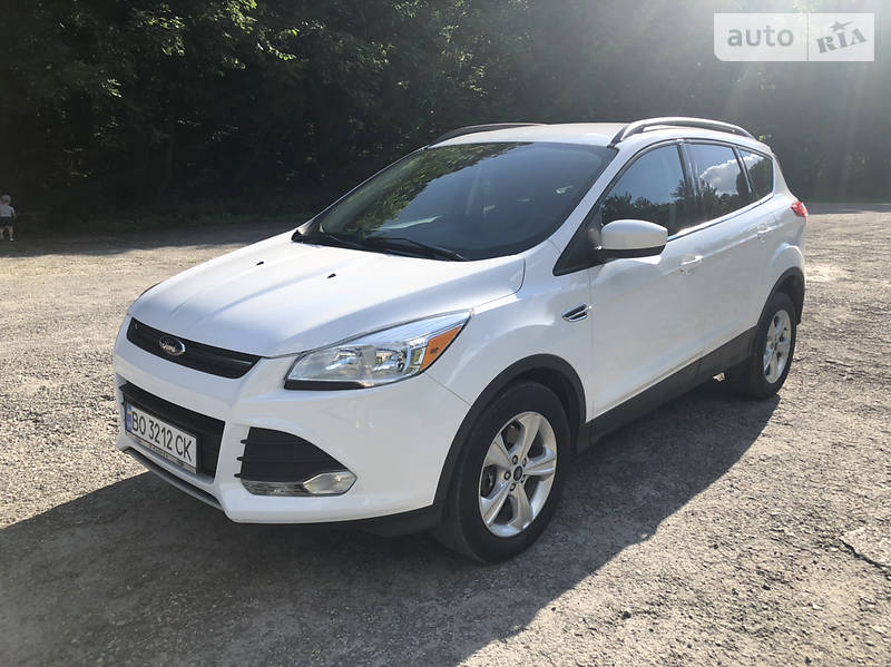 Позашляховик / Кросовер Ford Escape 2014 в Бережанах