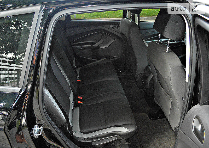 Позашляховик / Кросовер Ford Escape 2015 в Хмельницькому