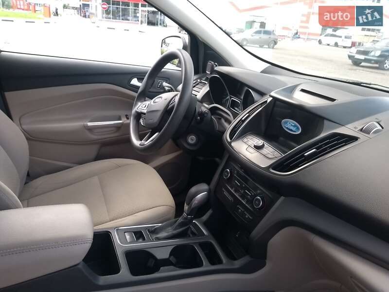 Внедорожник / Кроссовер Ford Escape 2018 в Львове фото 3 Внедорожник / Кроссовер Ford Escape 2018 в Львове