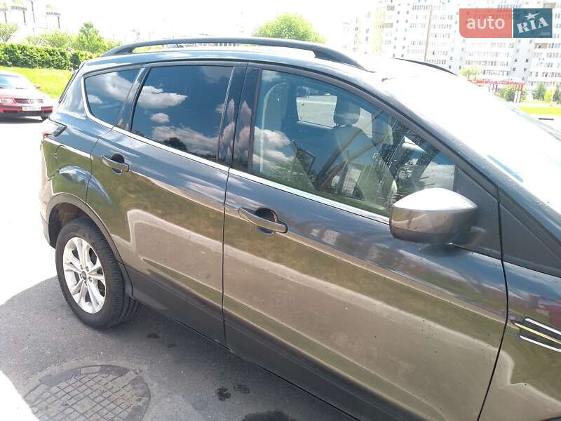 Внедорожник / Кроссовер Ford Escape 2018 в Львове фото 12 Внедорожник / Кроссовер Ford Escape 2018 в Львове