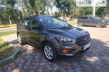 Внедорожник / Кроссовер Ford Escape 2019 в Кропивницком