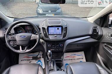 Внедорожник / Кроссовер Ford Escape 2019 в Львове