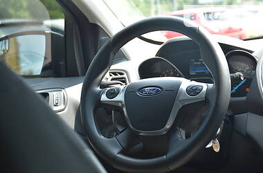 Позашляховик / Кросовер Ford Escape 2015 в Запоріжжі