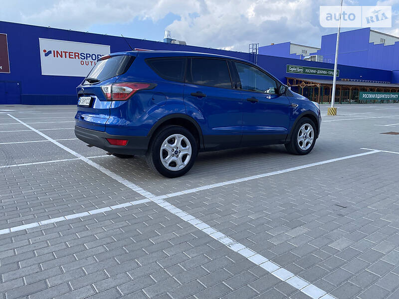 Внедорожник / Кроссовер Ford Escape 2016 в Тернополе