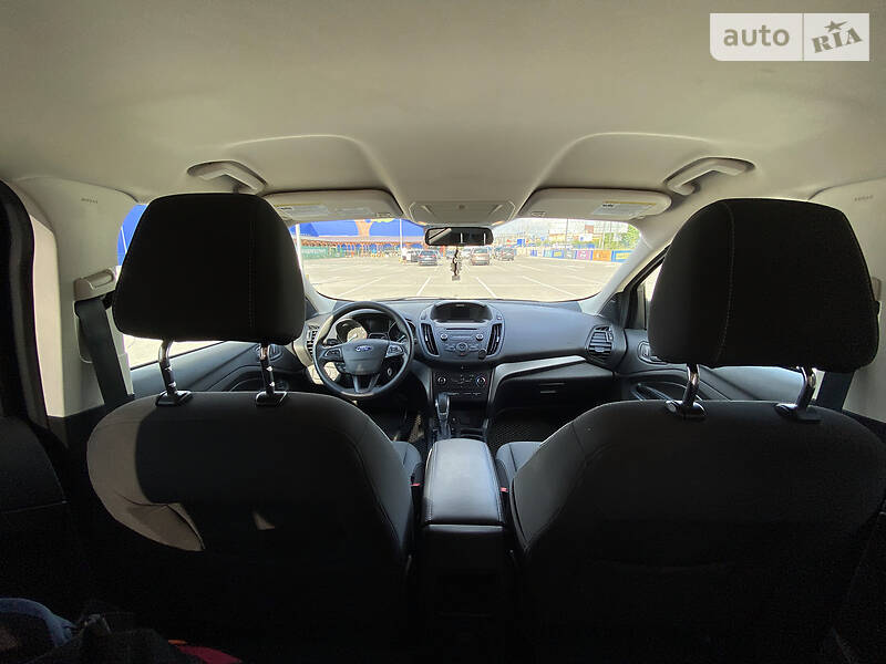 Внедорожник / Кроссовер Ford Escape 2016 в Тернополе