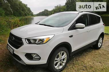 Внедорожник / Кроссовер Ford Escape 2018 в Славянске