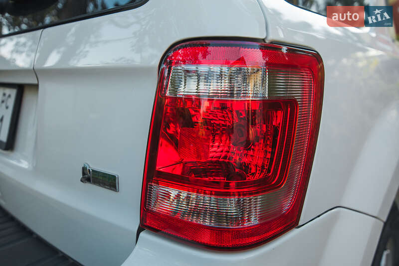 Внедорожник / Кроссовер Ford Escape 2011 в Днепре