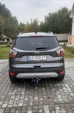 Внедорожник / Кроссовер Ford Escape 2016 в Киеве