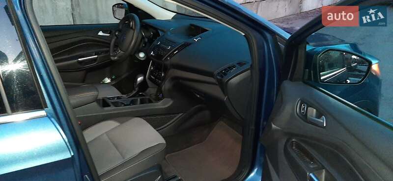 Внедорожник / Кроссовер Ford Escape 2018 в Киеве фото 10 Внедорожник / Кроссовер Ford Escape 2018 в Киеве