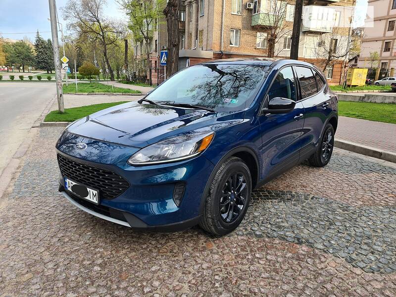 Внедорожник / Кроссовер Ford Escape 2020 в Запорожье