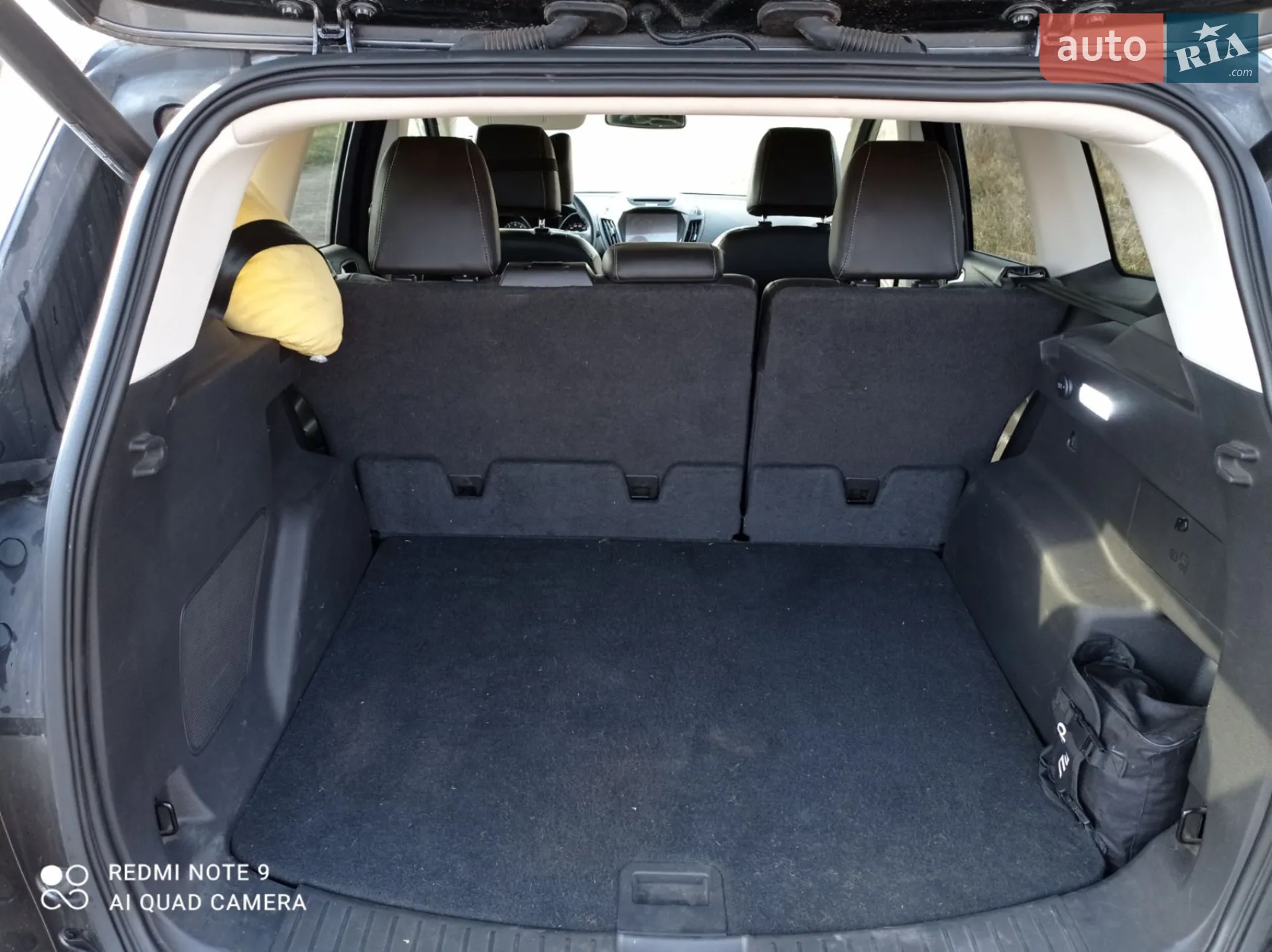 2017 Ford Escape - мініатюра 2