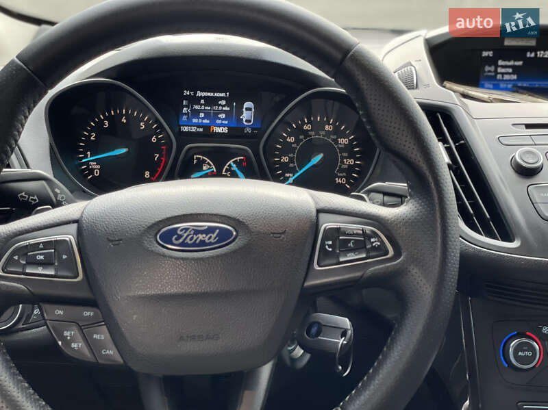 Внедорожник / Кроссовер Ford Escape 2016 в Харькове