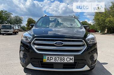 Позашляховик / Кросовер Ford Escape 2018 в Запоріжжі