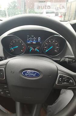 Внедорожник / Кроссовер Ford Escape 2018 в Харькове