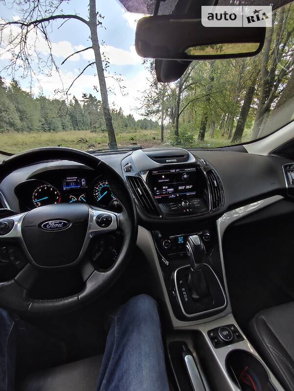 Внедорожник / Кроссовер Ford Escape 2012 в Виннице