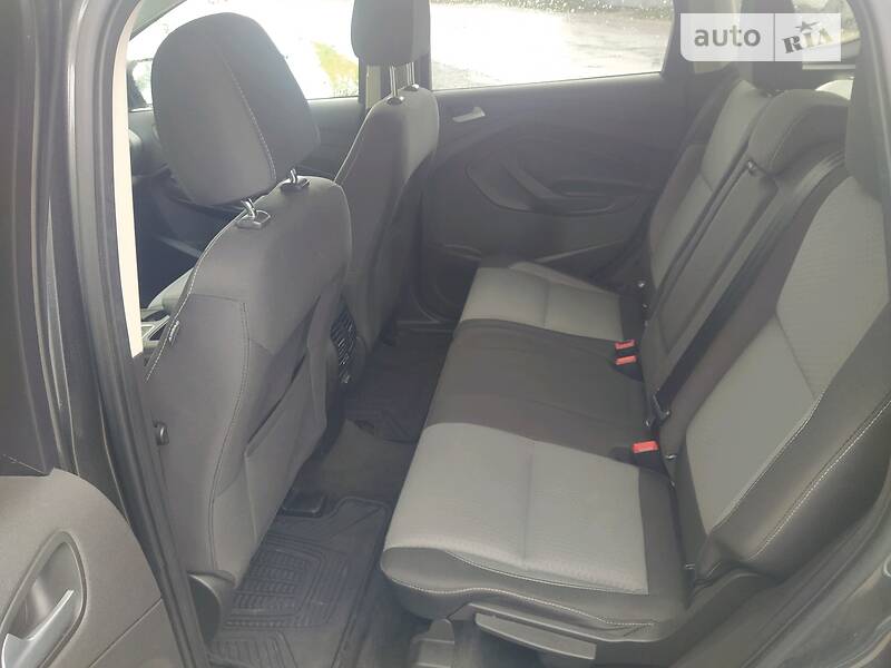 Внедорожник / Кроссовер Ford Escape 2017 в Тернополе