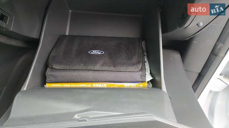 Внедорожник / Кроссовер Ford Escape 2019 в Краматорске