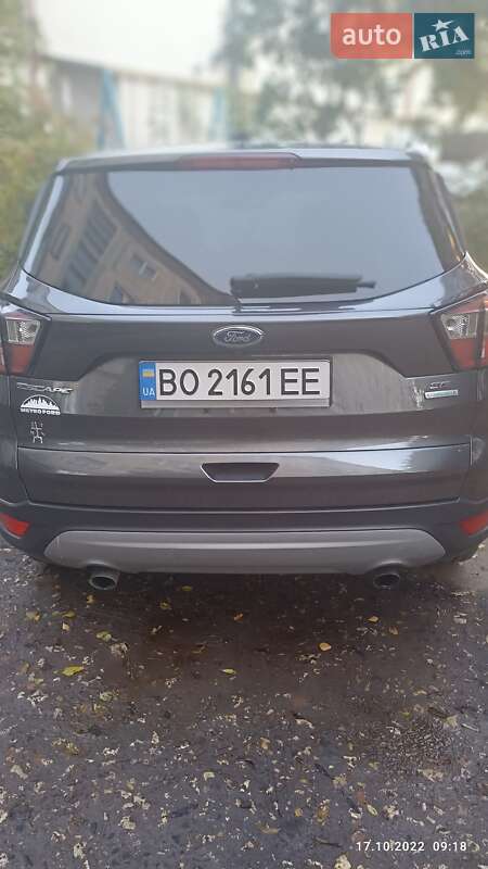 Внедорожник / Кроссовер Ford Escape 2017 в Тернополе