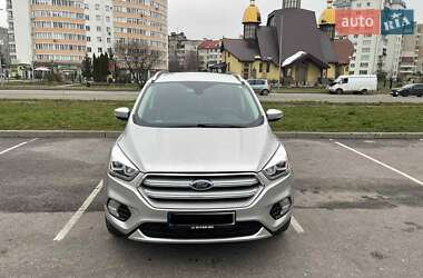 Внедорожник / Кроссовер Ford Escape 2017 в 