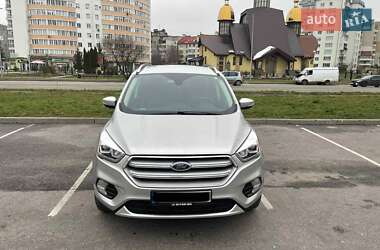 Внедорожник / Кроссовер Ford Escape 2017 в Ивано-Франковске