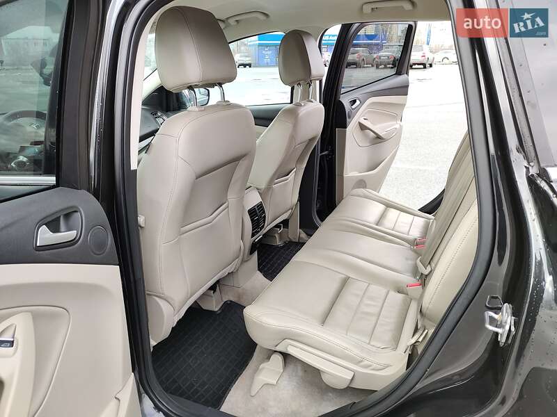 Внедорожник / Кроссовер Ford Escape 2015 в Львове