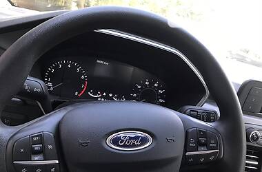 Позашляховик / Кросовер Ford Escape 2020 в Запоріжжі