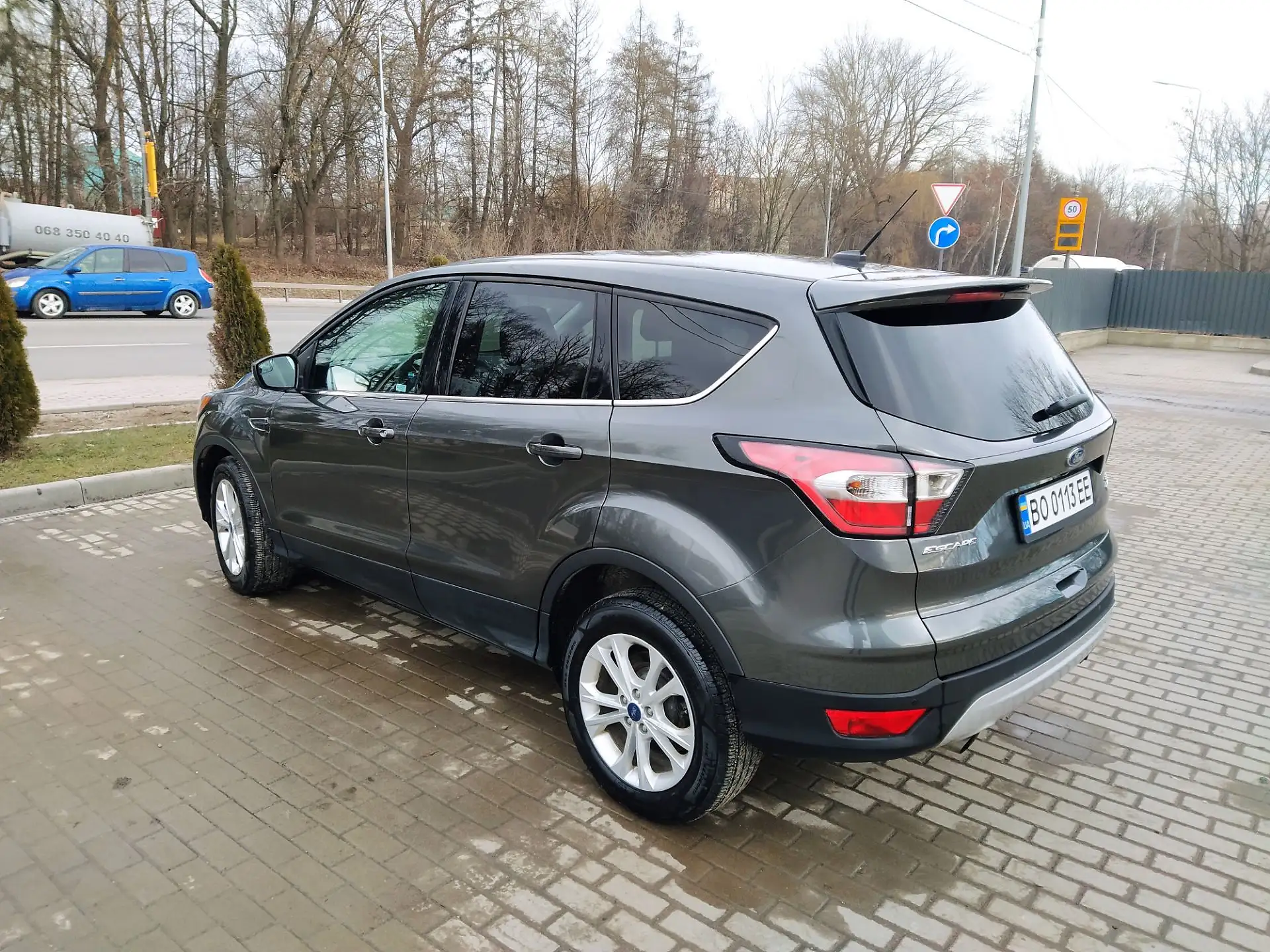 2017 Ford Escape - мініатюра 4
