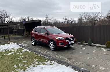 Позашляховик / Кросовер Ford Escape 2019 в Коломиї