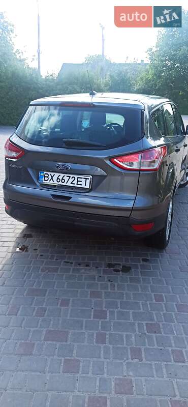 Позашляховик / Кросовер Ford Escape 2014 в Ізяславі