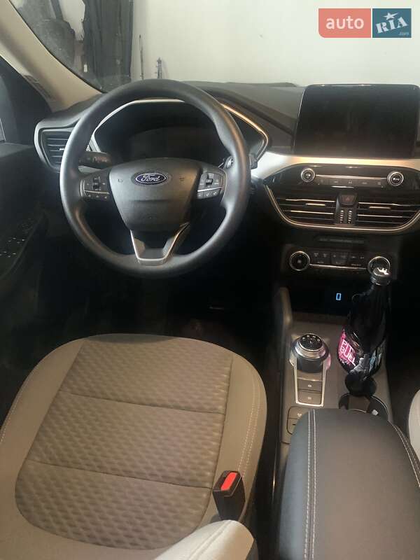 Внедорожник / Кроссовер Ford Escape 2020 в Львове